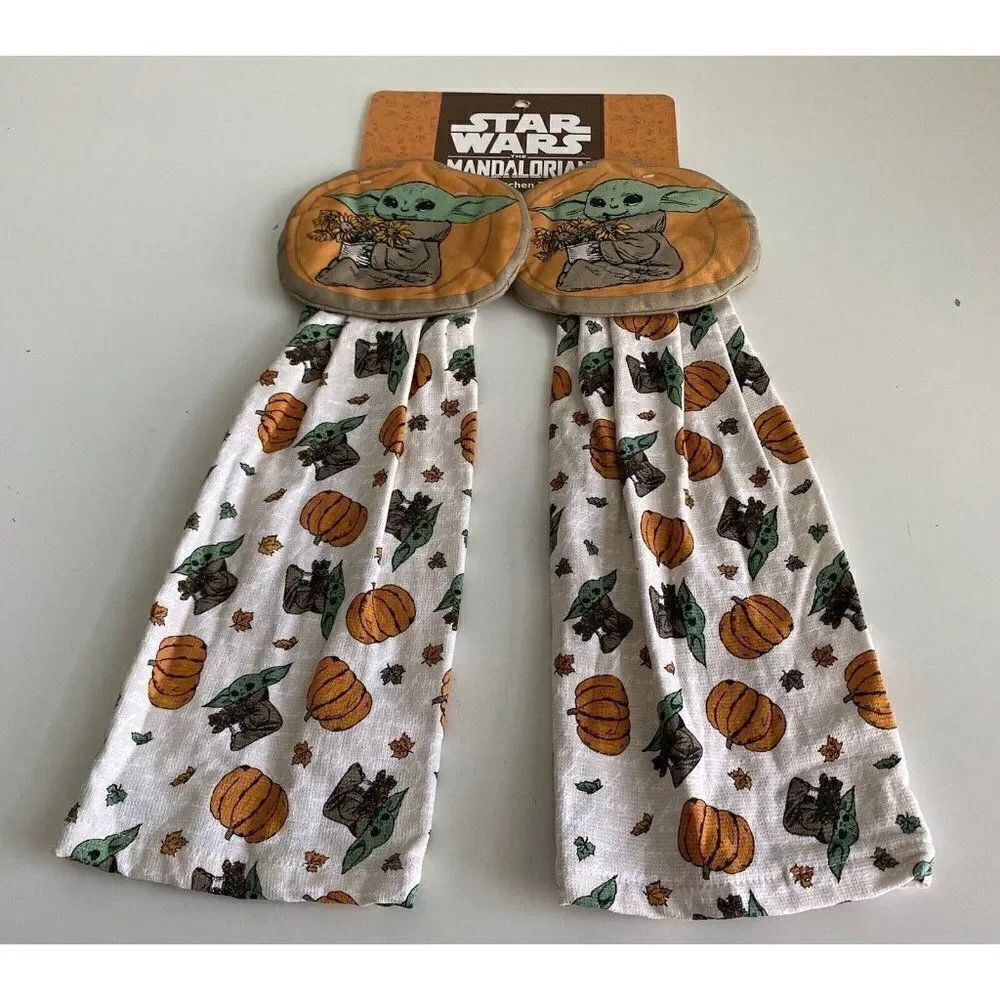 Set Of 2 Disney Baby Yoda Grogu Pumpkin Fall Autumn Kitchen Hanging Towels NEW